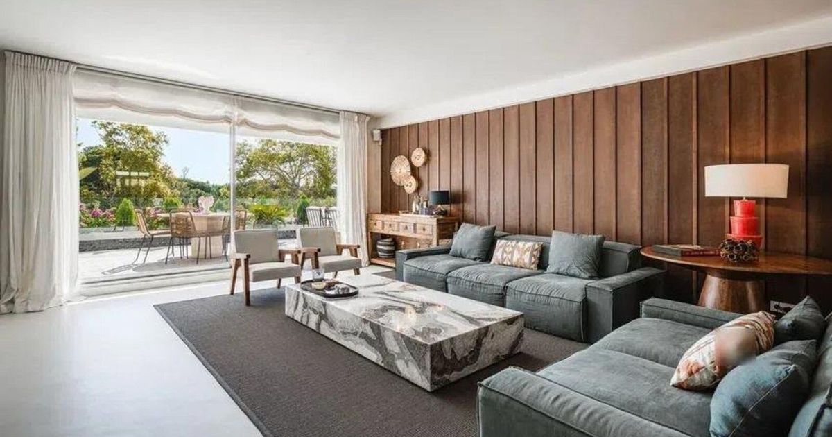 Middle Floor Apartment in The Golden Mile, The Golden Mile, 1/12
