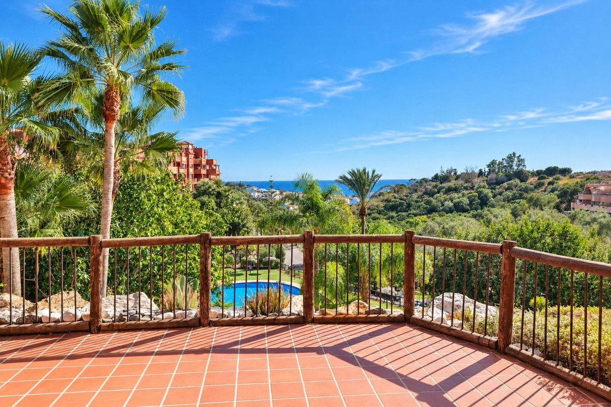 Middle Floor Apartment in Reserva de Marbella, Reserva de Marbella, 1/12