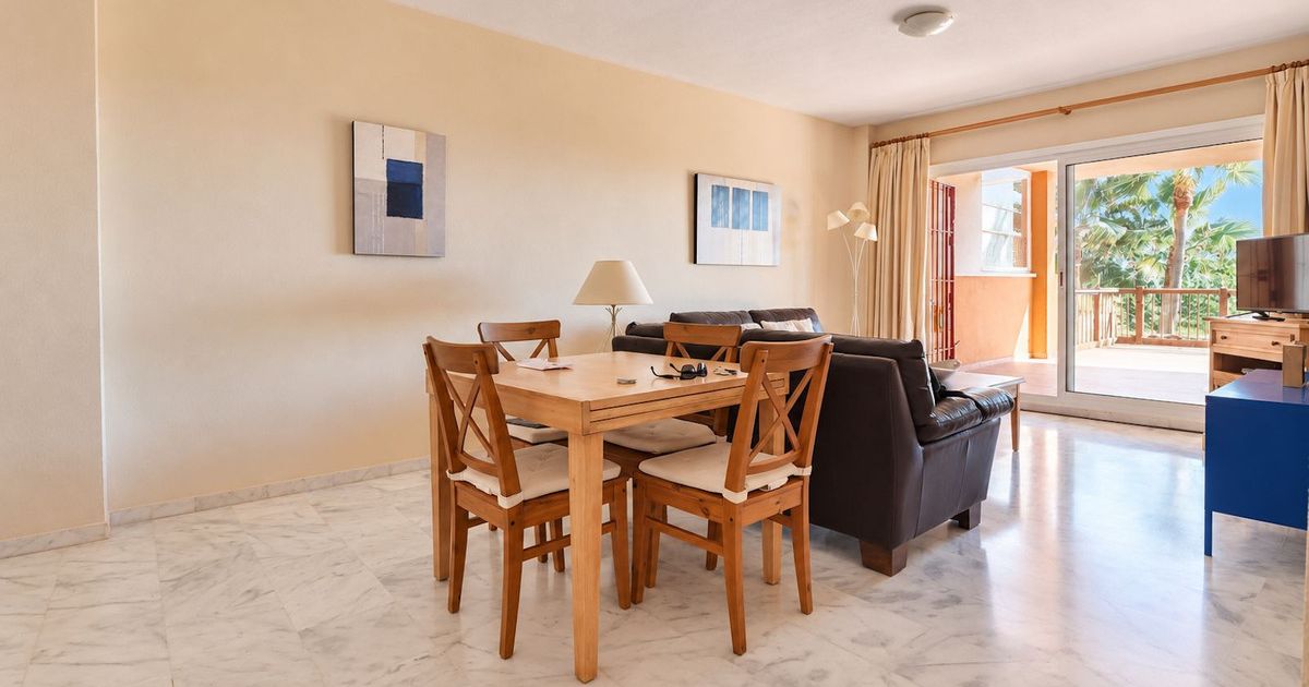 Middle Floor Apartment in Reserva de Marbella, Reserva de Marbella, 2/12
