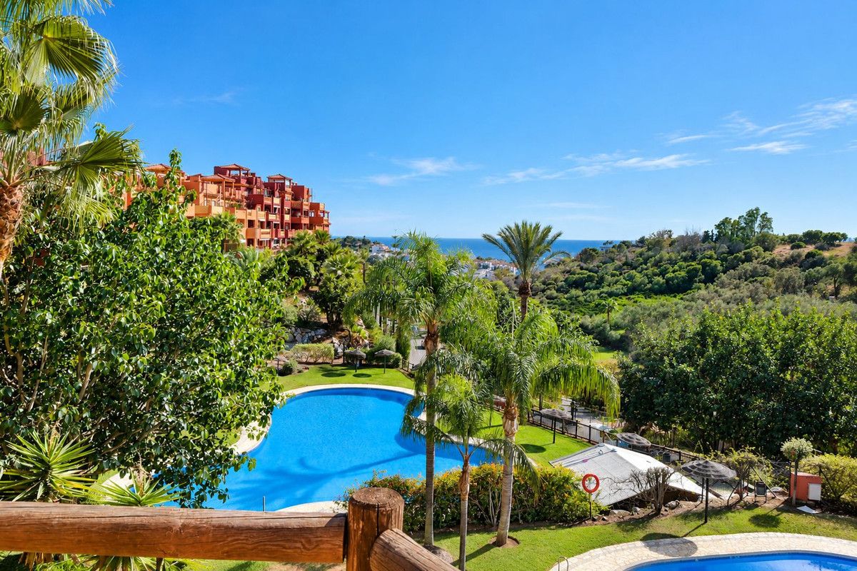 Middle Floor Apartment in Reserva de Marbella, Reserva de Marbella, 3/12