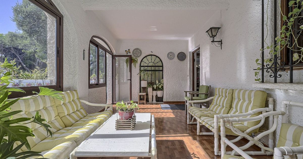 Vrijstaande Villa in Elviria, Elviria, 3/12
