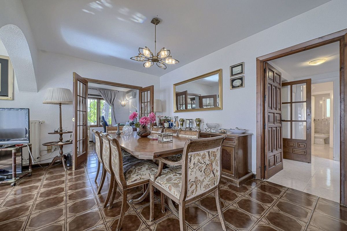 Villa individuelle à Elviria, Elviria, 4/12
