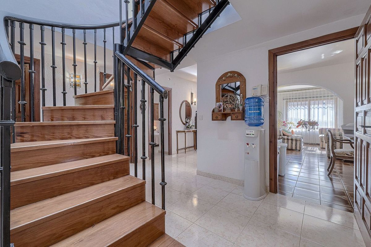Villa individuelle à Elviria, Elviria, 8/12