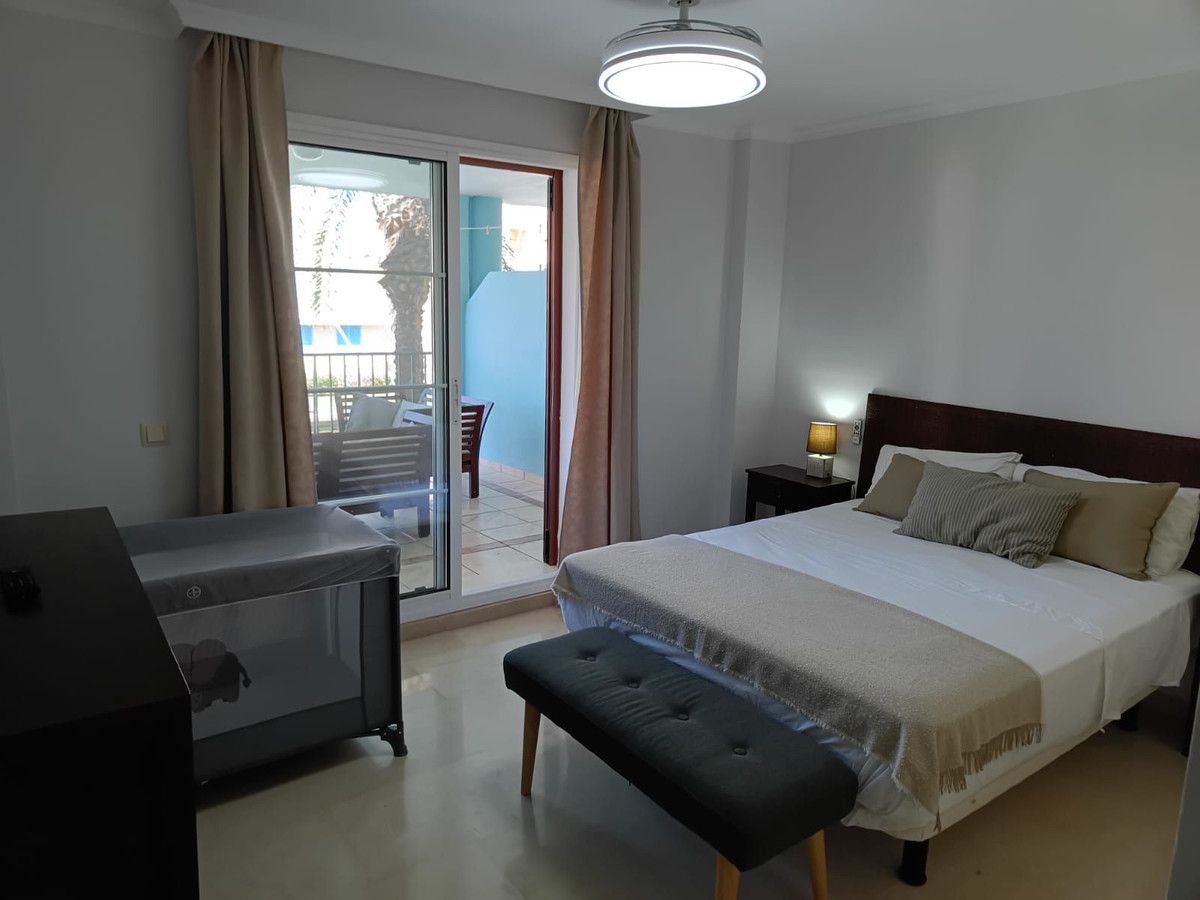 Apartamento Planta Media en Sotogrande, Sotogrande, 12/12