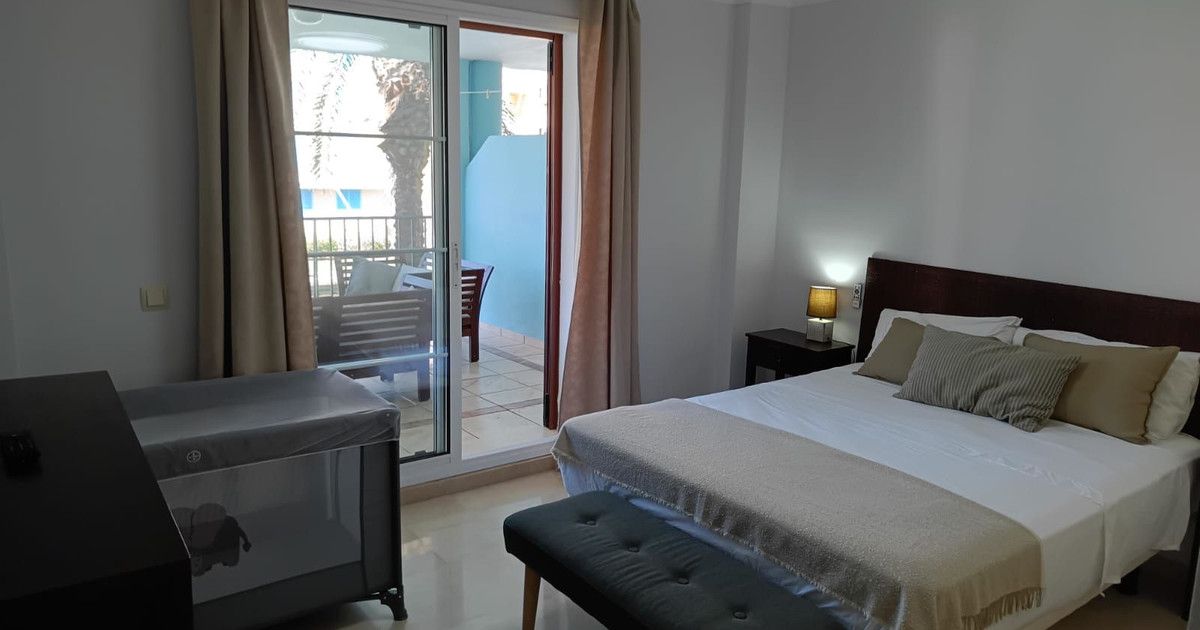 Apartamento Planta Media en Sotogrande, Sotogrande, 12/12