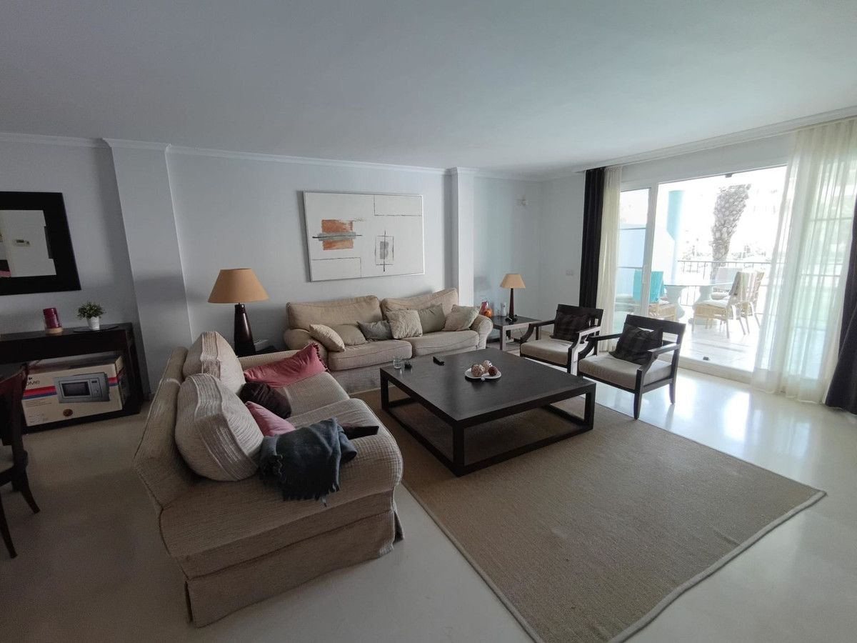 Apartamento Planta Media en Sotogrande, Sotogrande, 6/12