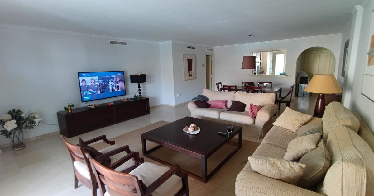 Apartamento Planta Media en Sotogrande, Sotogrande, 7/12