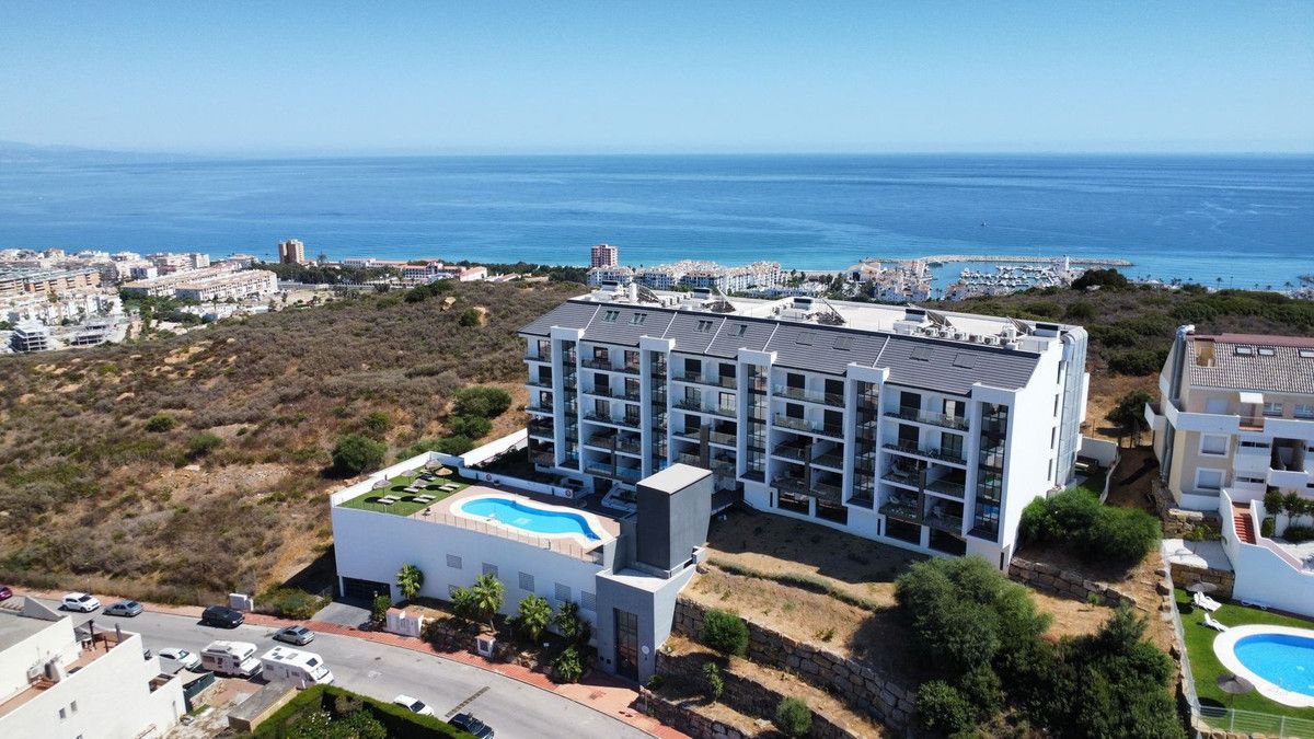 Апартаменты на среднем этаже в La Duquesa, La Duquesa, 2/12