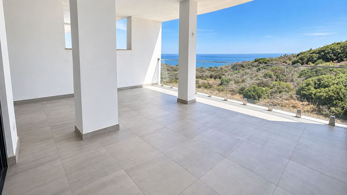 Апартаменты на среднем этаже в La Duquesa, La Duquesa, 4/12