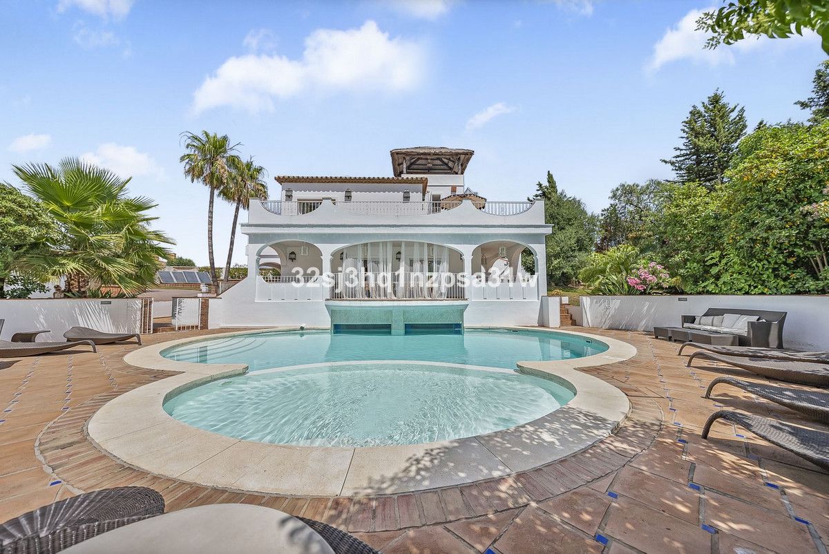 Fristående villa i Estepona, Estepona, 2/12