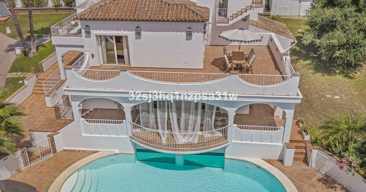 Fristående villa i Estepona, Estepona, 3/12