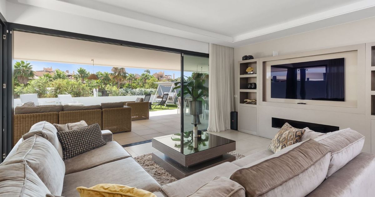 Apartament na parterze w Estepona, Estepona, 3/12