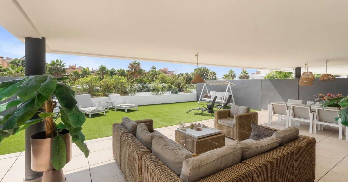 Apartament na parterze w Estepona, Estepona, 10/12