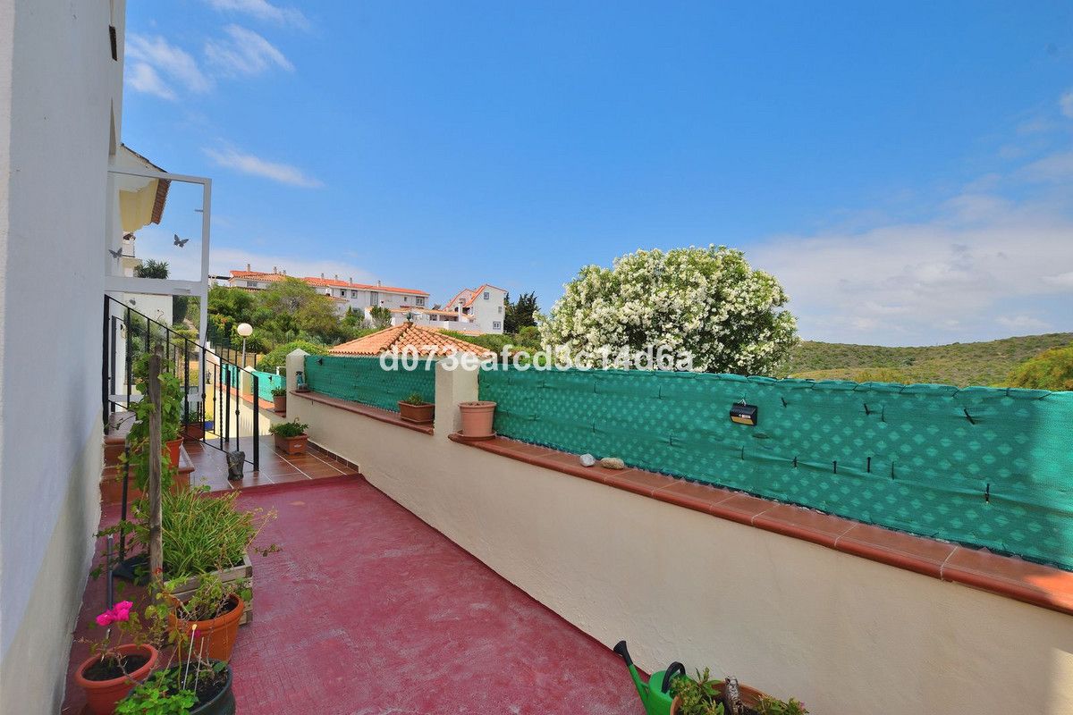 Semi-Detached House in San Luis de Sabinillas, San Luis de Sabinillas, 4/12