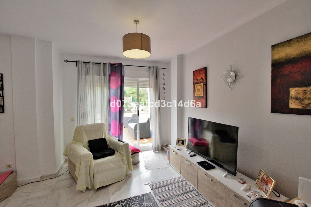 Semi-Detached House in San Luis de Sabinillas, San Luis de Sabinillas, 5/12