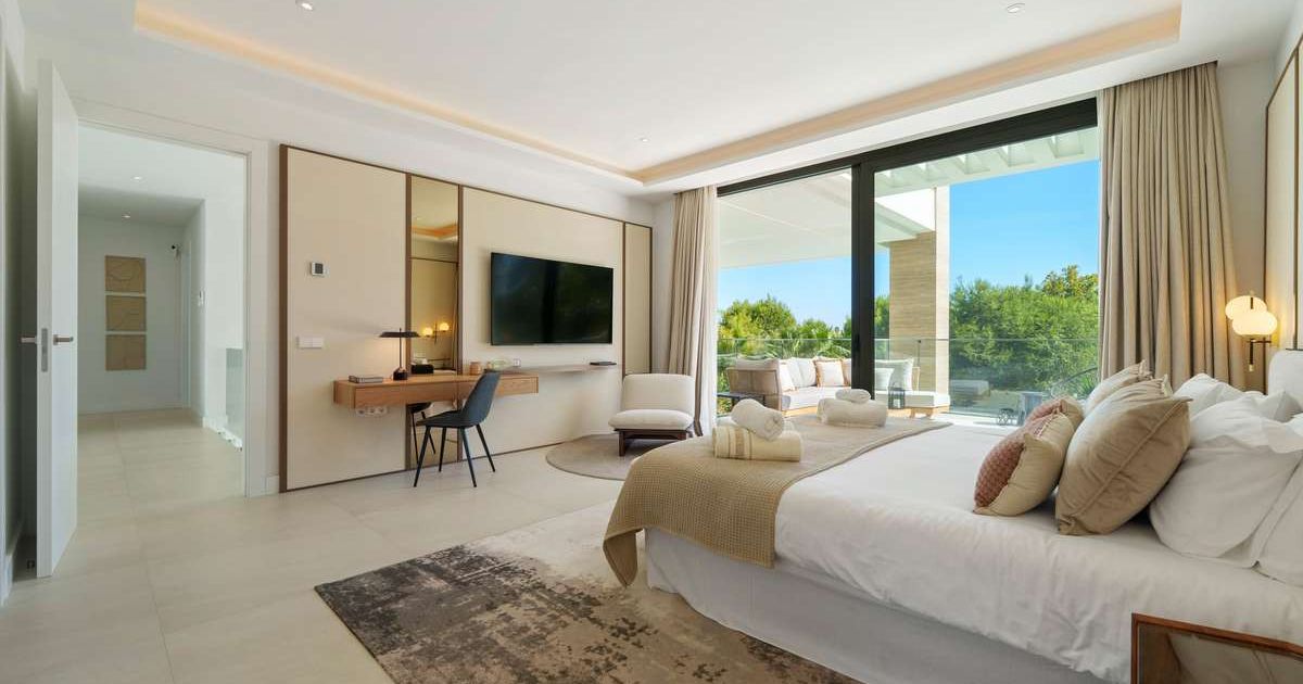 Villa in Marbella, Marbella, 7/12