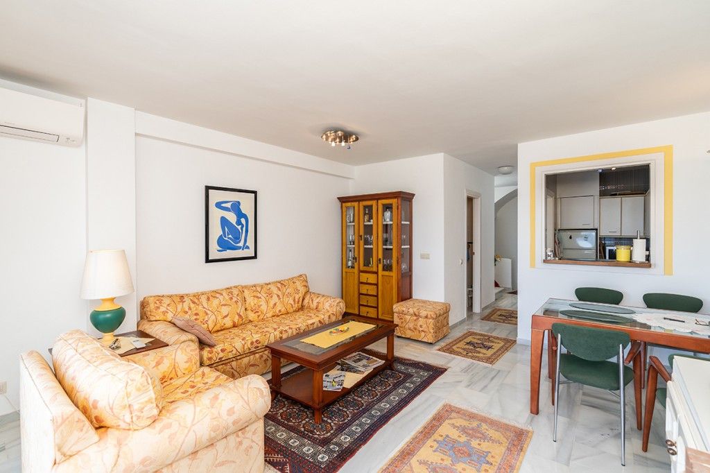 Penthouse Duplex in Calahonda, Calahonda, 8/12