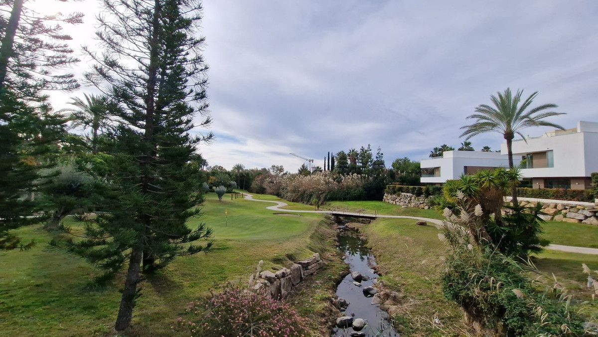 Residential Plot in Estepona, Estepona, 11/11