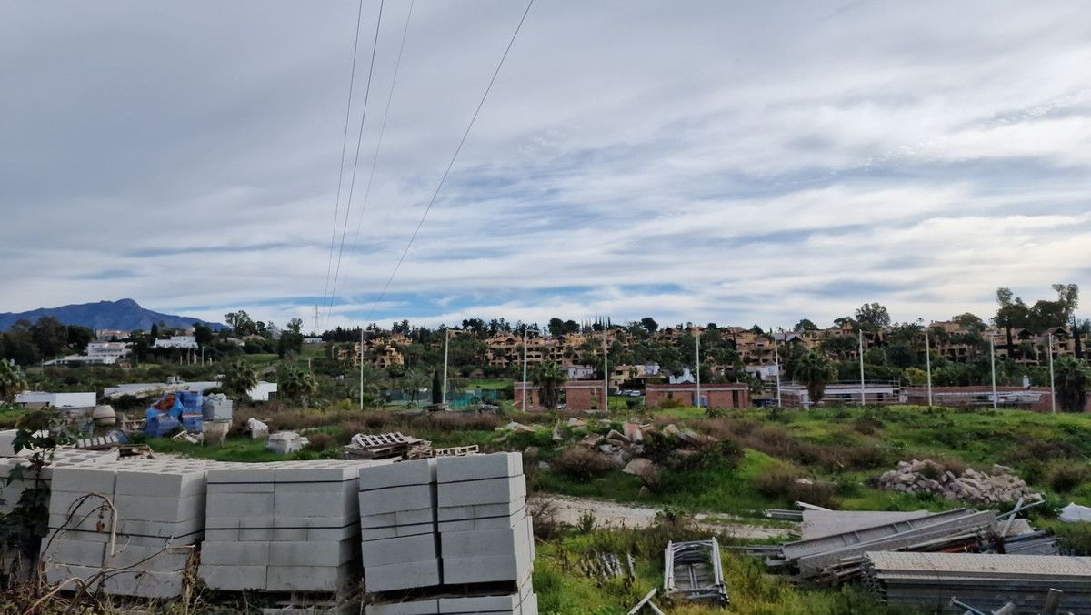 Residential Plot in Estepona, Estepona, 4/11