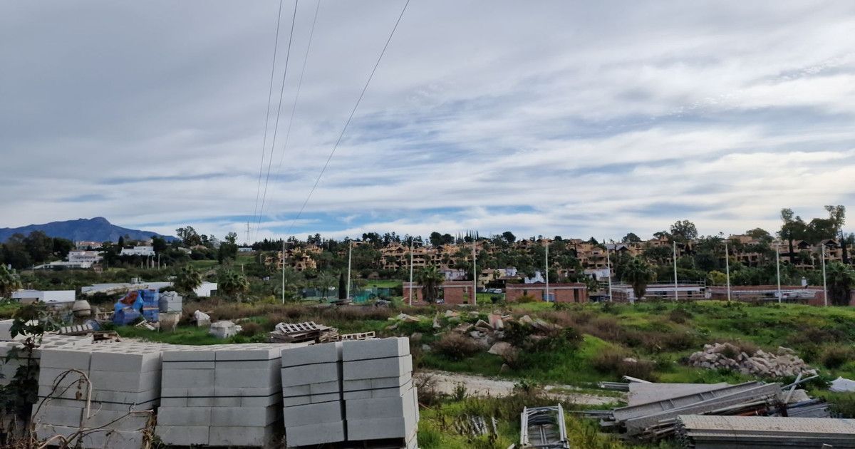 Residential Plot in Estepona, Estepona, 4/11