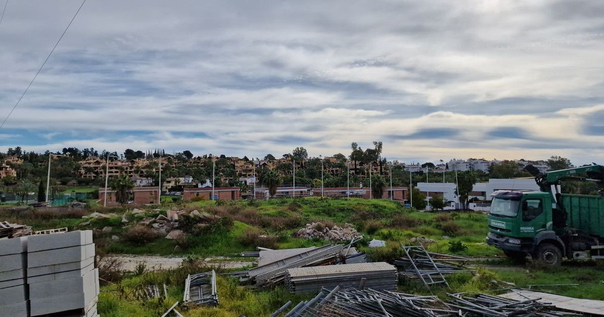 Residential Plot in Estepona, Estepona, 5/11