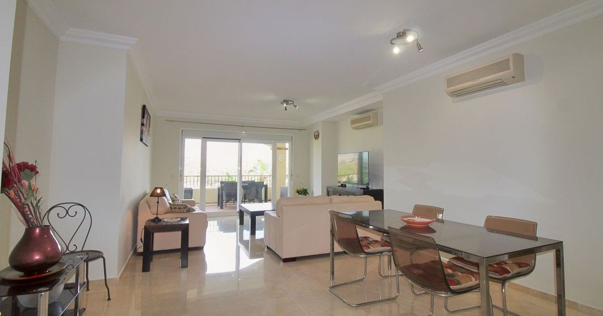Ground Floor Apartment in La Cala Hills, La Cala Hills, 8/12