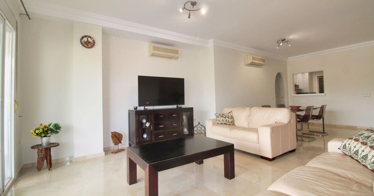 Ground Floor Apartment in La Cala Hills, La Cala Hills, 10/12