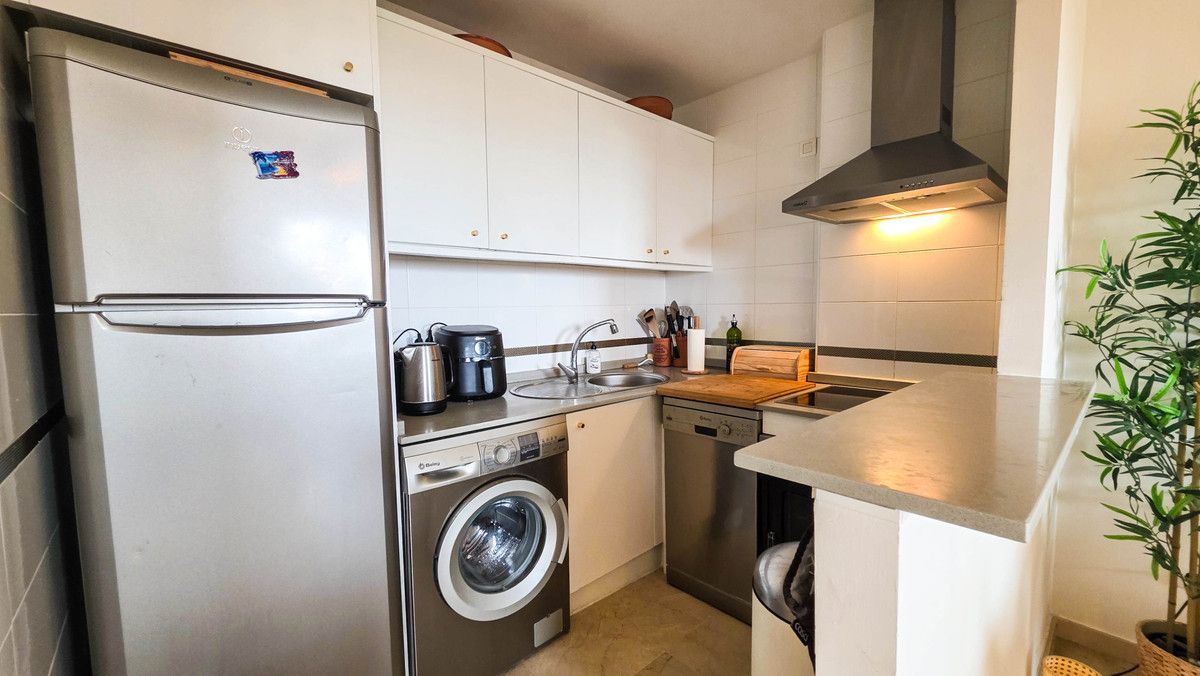 Ground Floor Apartment in La Duquesa, La Duquesa, 7/12