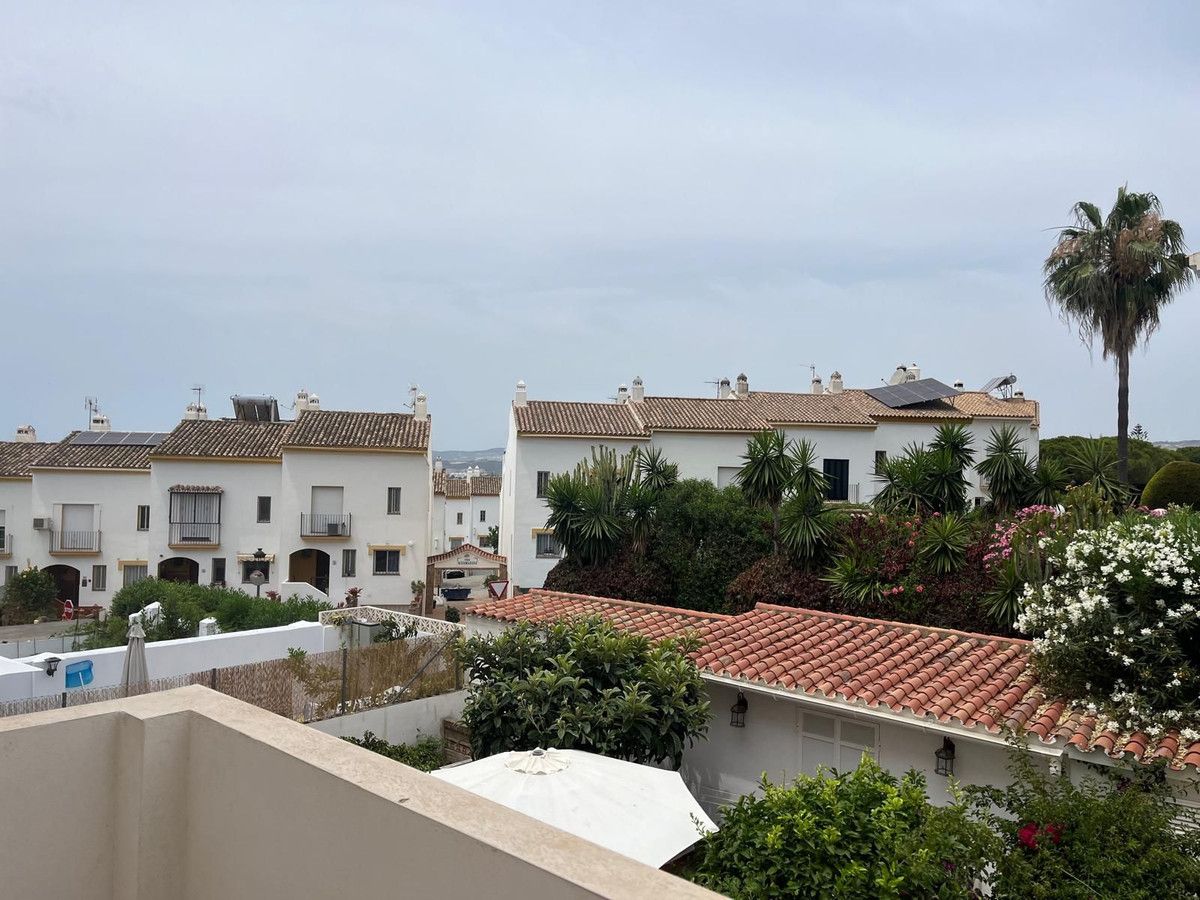 Erdgeschosswohnung in Estepona, Estepona, 1/12