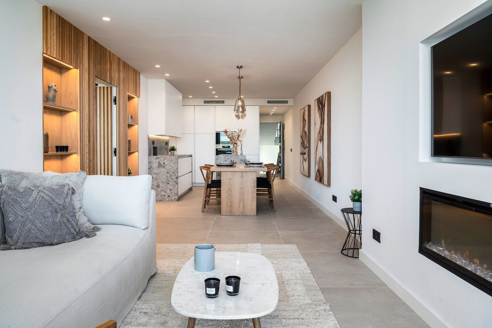 Apartment in der mittleren Etage in La Quinta, La Quinta, 2/12