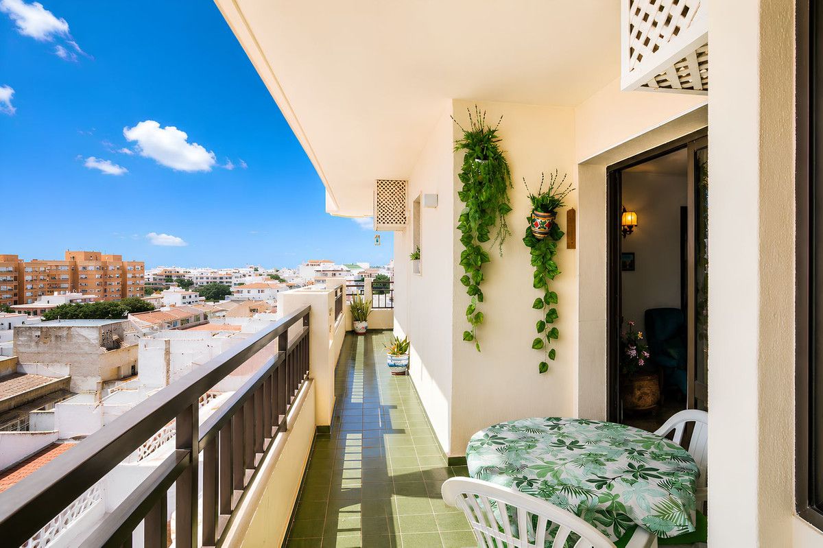Квартира на среднем этаже в Fuengirola, Fuengirola, 1/12