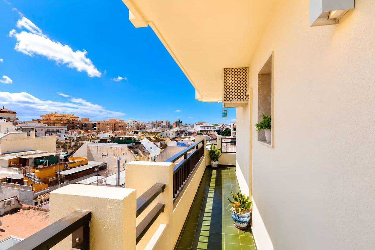 Квартира на среднем этаже в Fuengirola, Fuengirola, 2/12