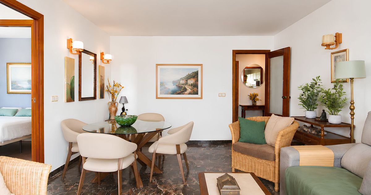Квартира на среднем этаже в Fuengirola, Fuengirola, 8/12