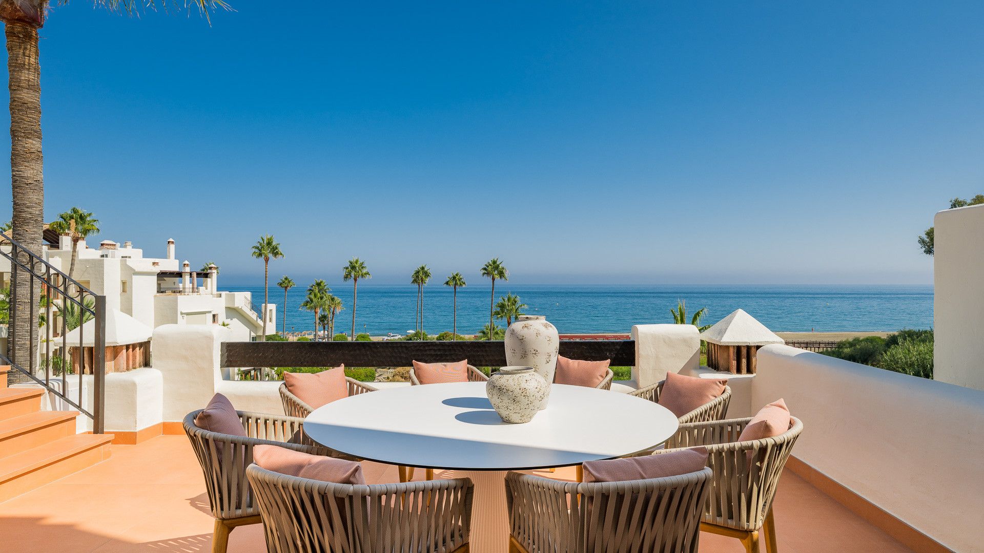 Penthouse in Estepona, Bahía del Velerín, Estepona, 5/12