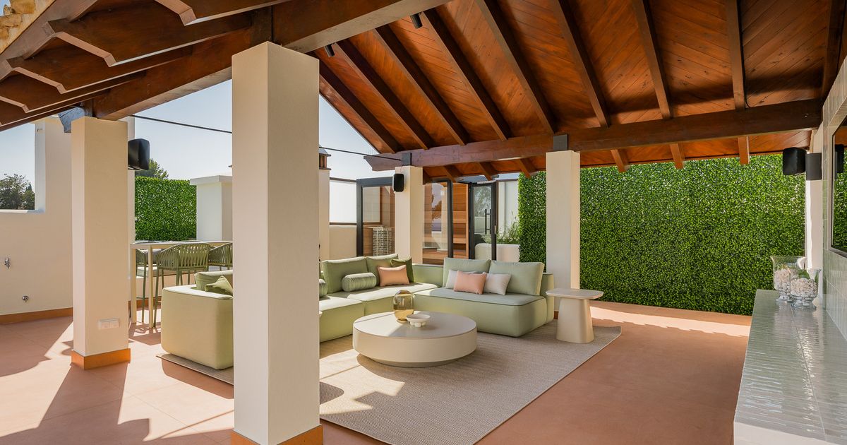 Penthouse in Estepona, Bahía del Velerín, Estepona, 8/12