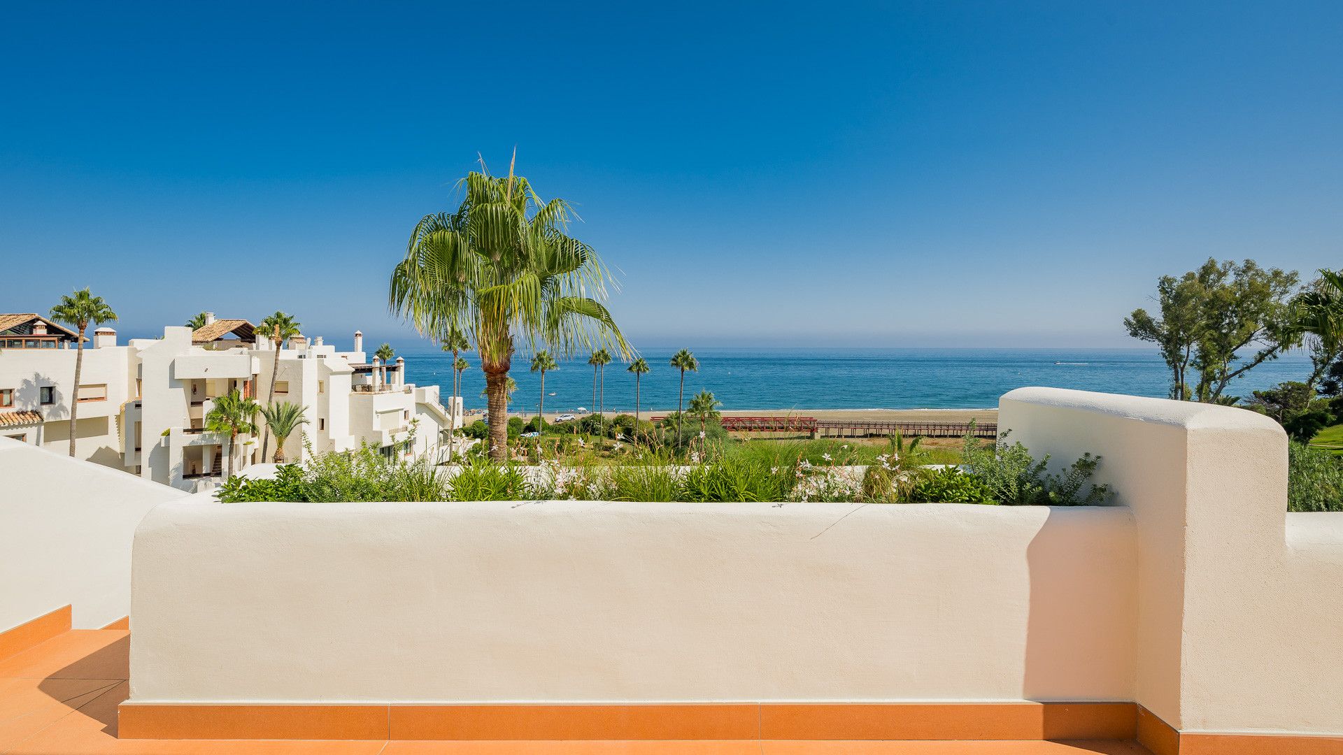 Penthouse in Estepona, Bahía del Velerín, Estepona, 9/12