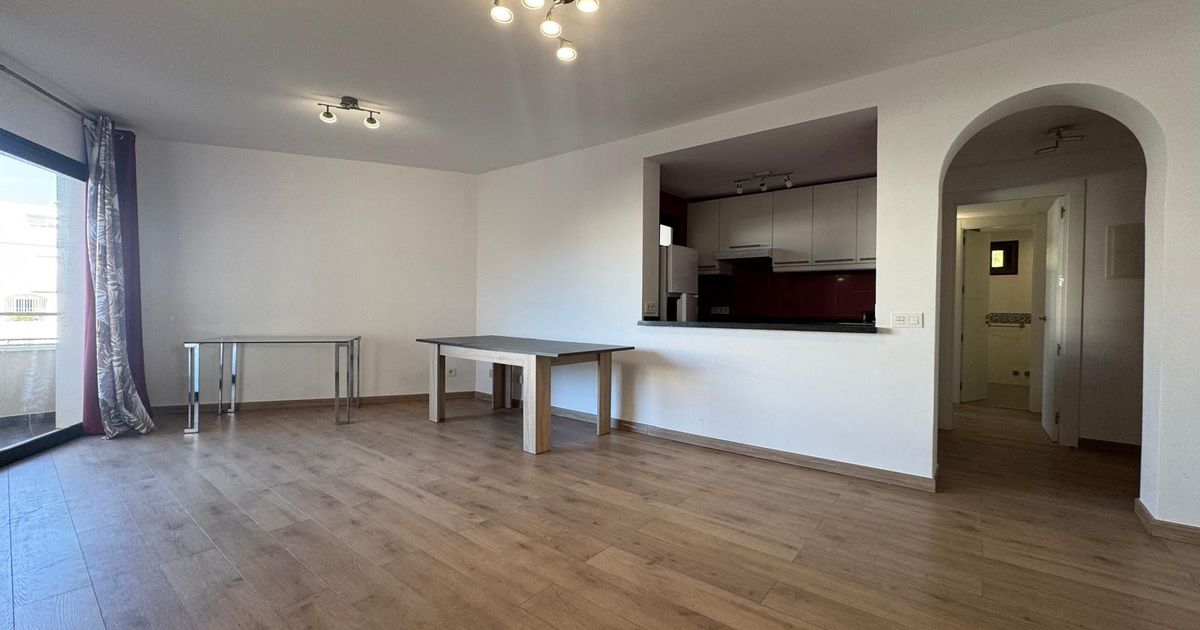 Апартаменты в Estepona, Atalaya, Estepona, 2/12
