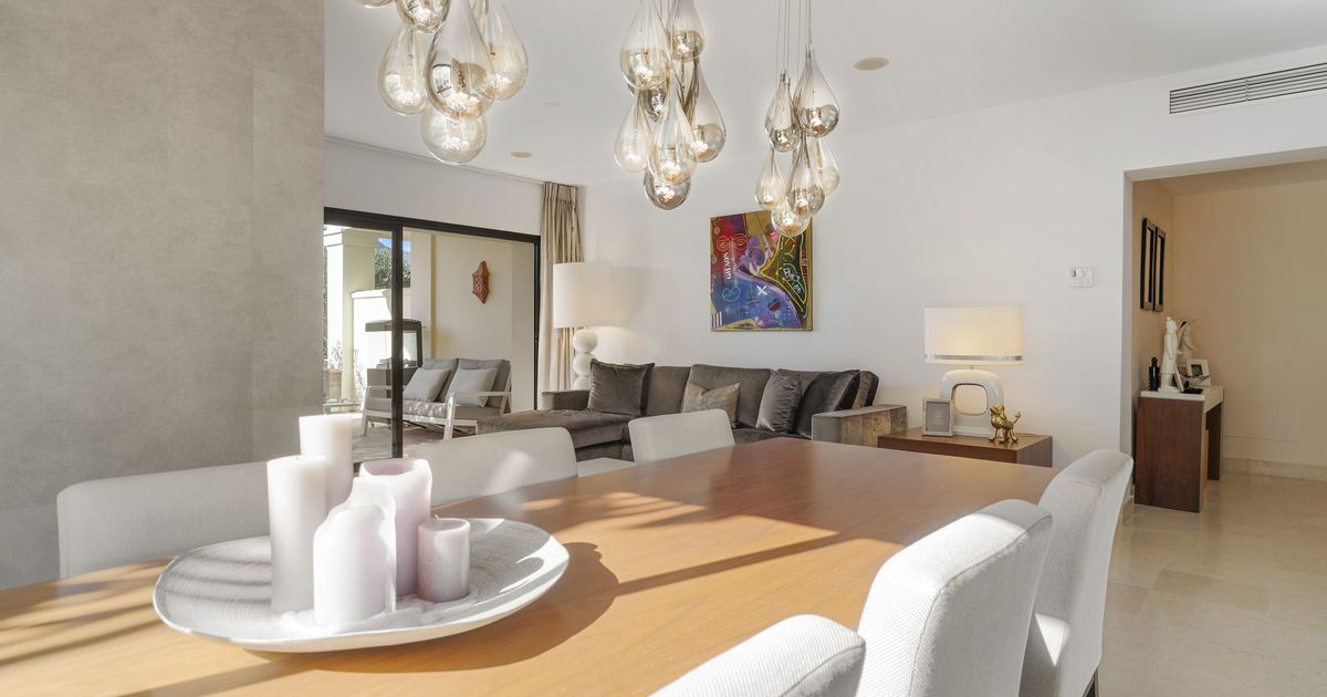 Apartamento en Planta Baja en Benahavís, Los Capanes del Golf, Benahavis, 3/12