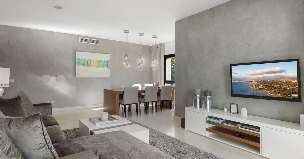 Apartamento en Planta Baja en Benahavís, Los Capanes del Golf, Benahavis, 5/12