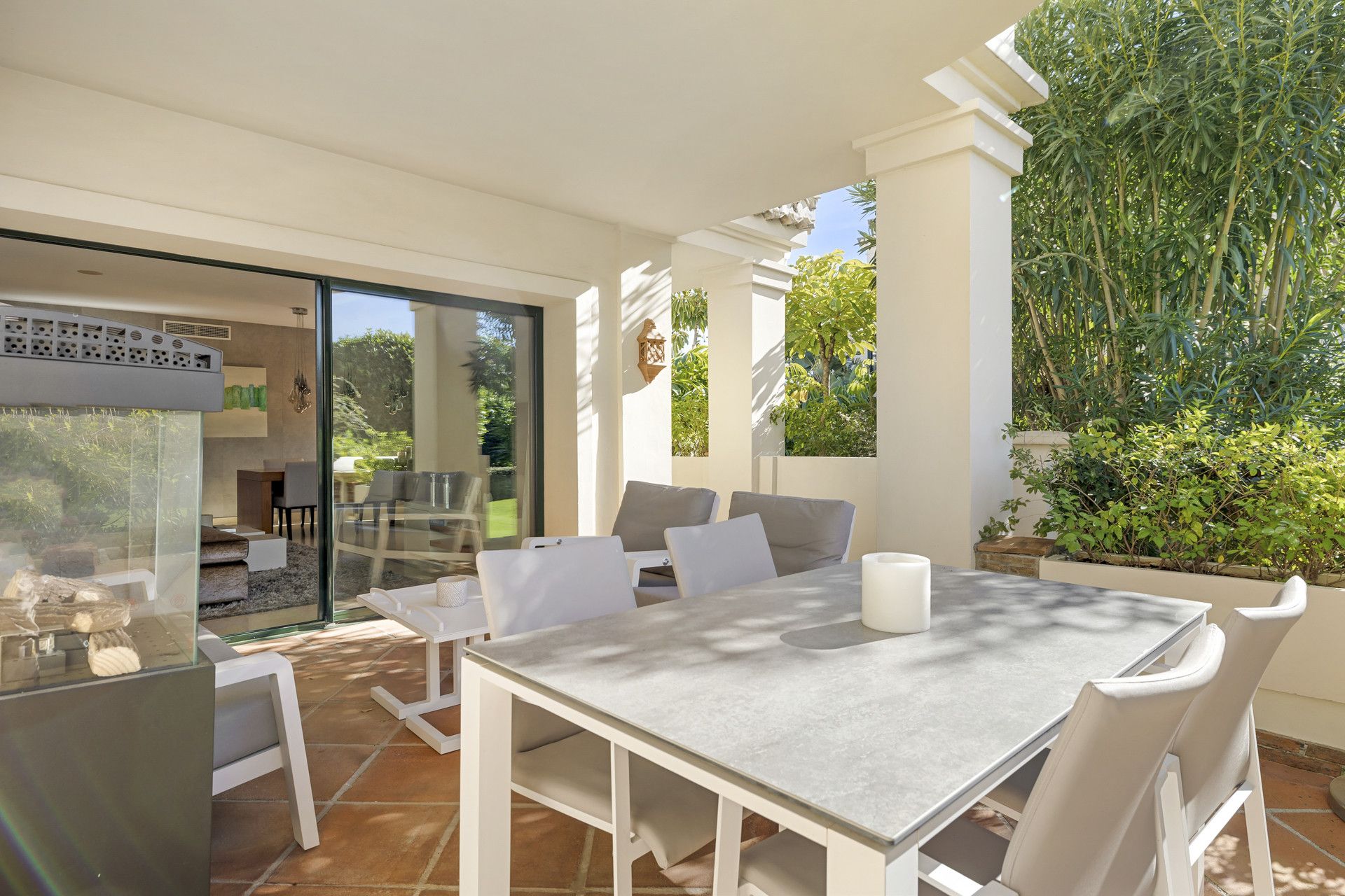 Apartamento en Planta Baja en Benahavís, Los Capanes del Golf, Benahavis, 9/12