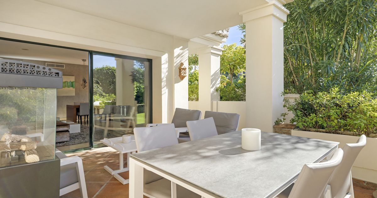 Apartamento en Planta Baja en Benahavís, Los Capanes del Golf, Benahavis, 9/12