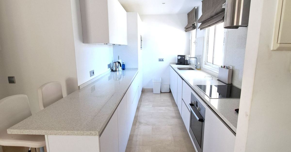 Penthouse Duplex in Nueva Andalucía, Nueva Andalucía, 6/12