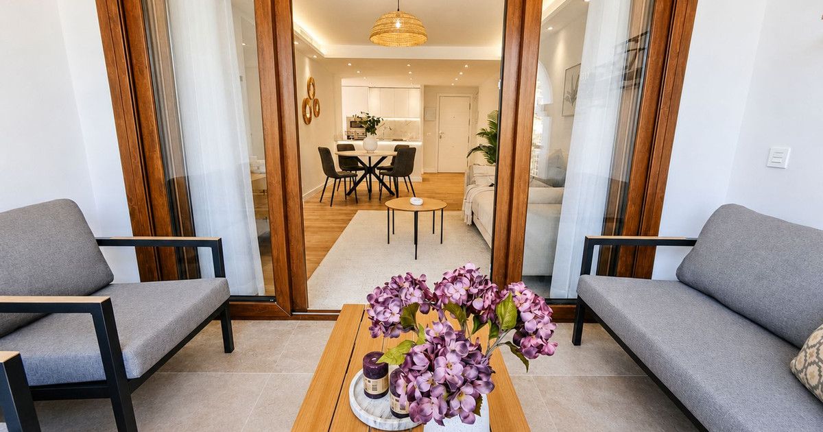 Middle Floor Apartment in La Duquesa, La Duquesa, 8/12