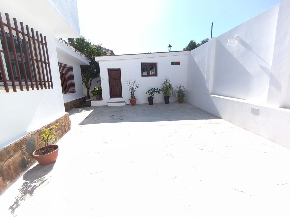 Freistehende Villa in Alhaurín de la Torre, Alhaurín de la Torre, 2/12
