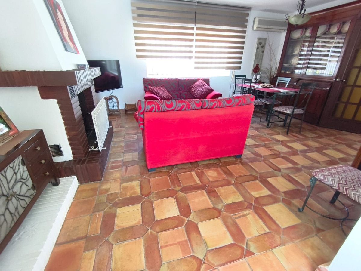 Freistehende Villa in Alhaurín de la Torre, Alhaurín de la Torre, 5/12