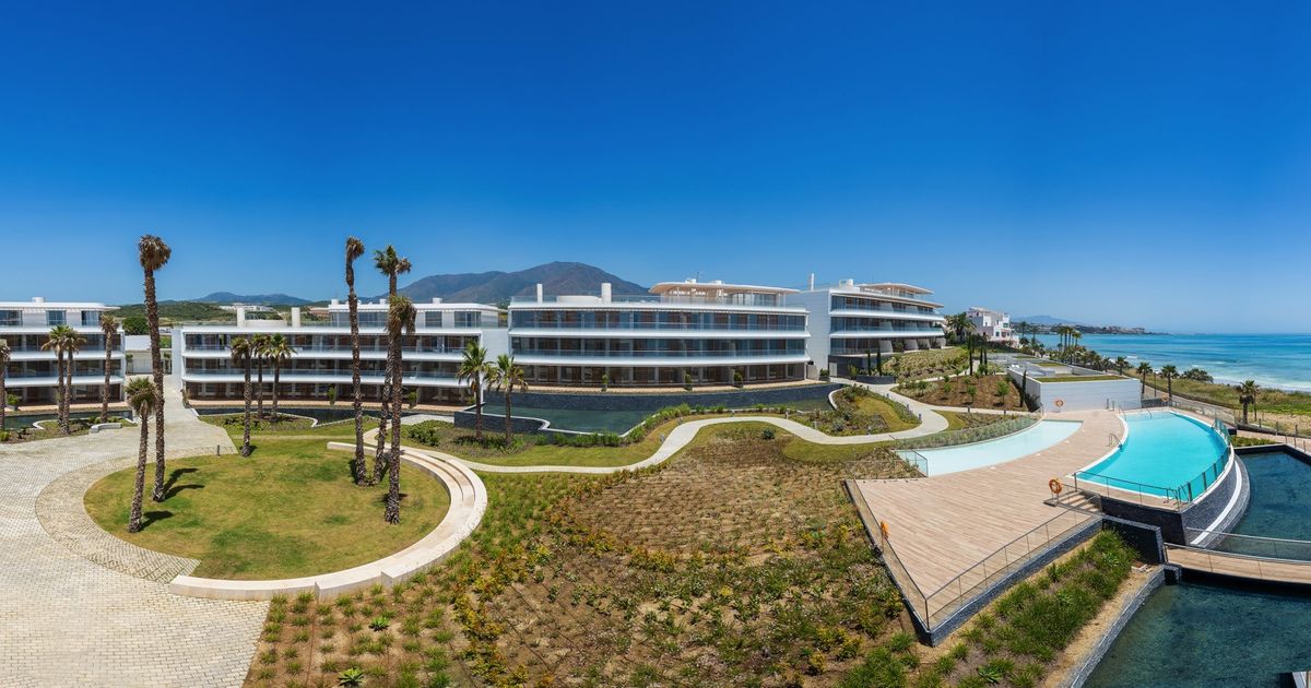Ground Floor Apartment in Estepona, Guadalobon, Estepona, 2/12