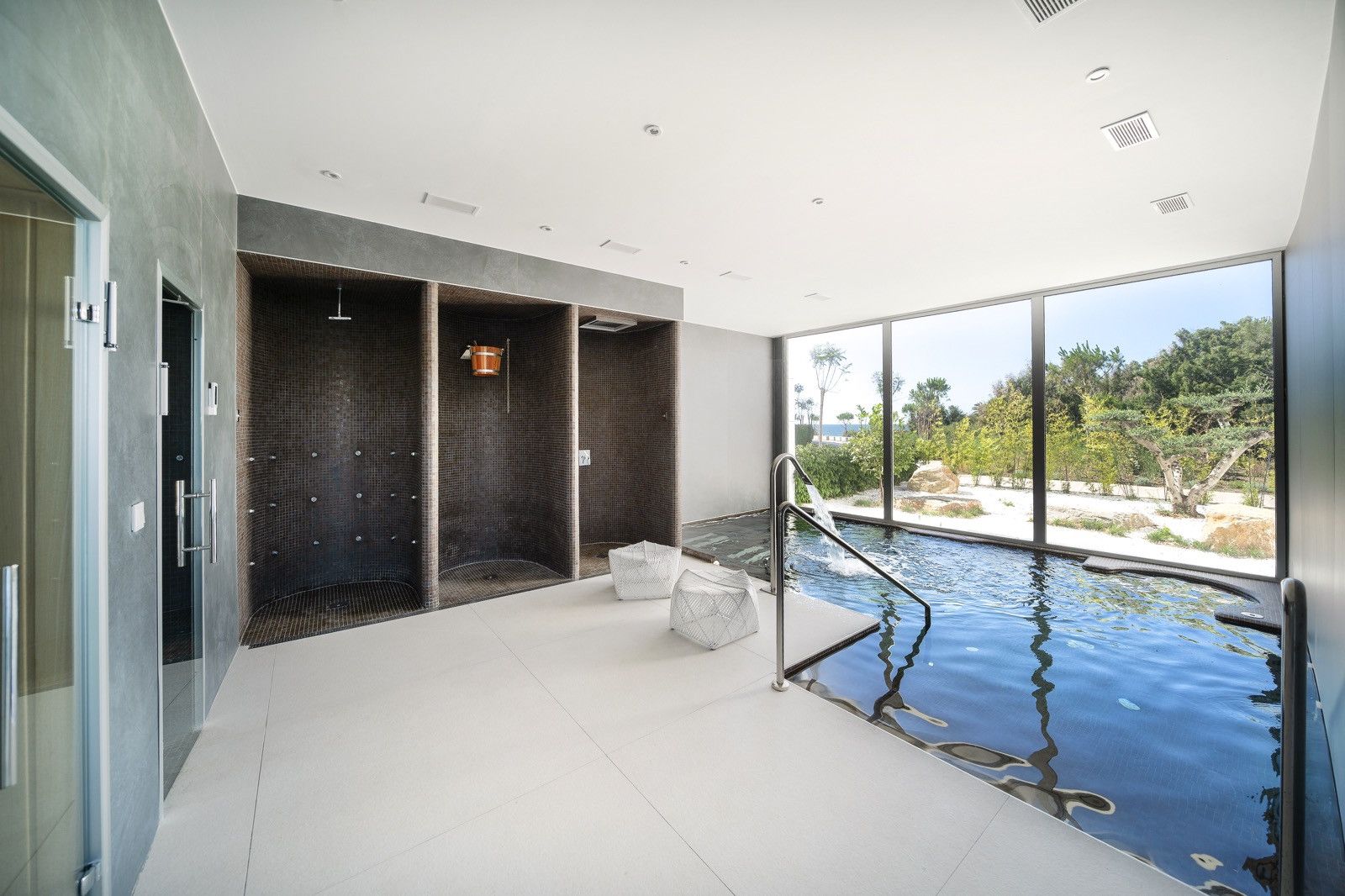 Ground Floor Apartment in Estepona, Guadalobon, Estepona, 4/12