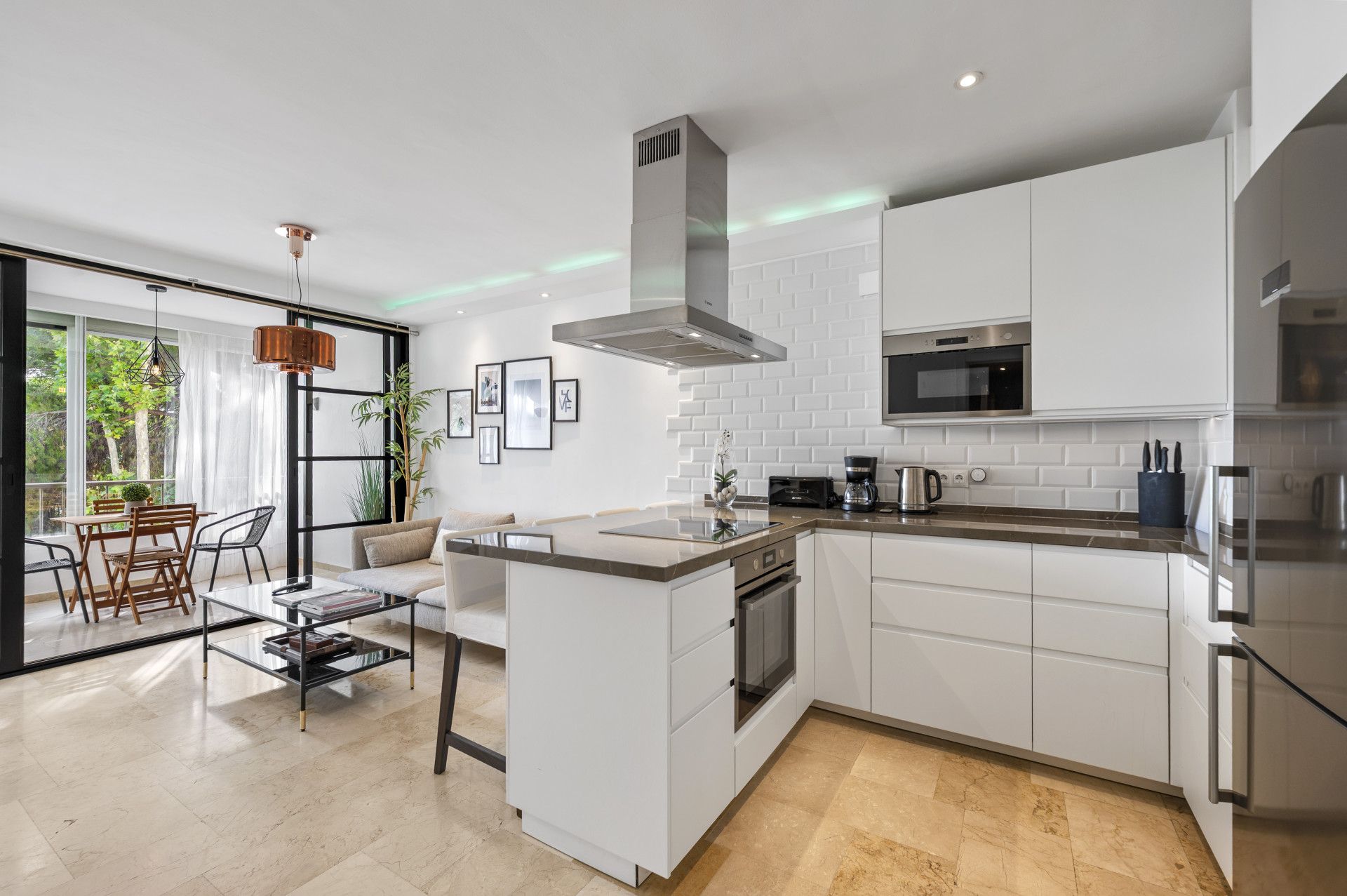 Апартаменты в Marbella - Puerto Banus, Alcazaba Rio Verde, Marbella - Puerto Banus, 1/12