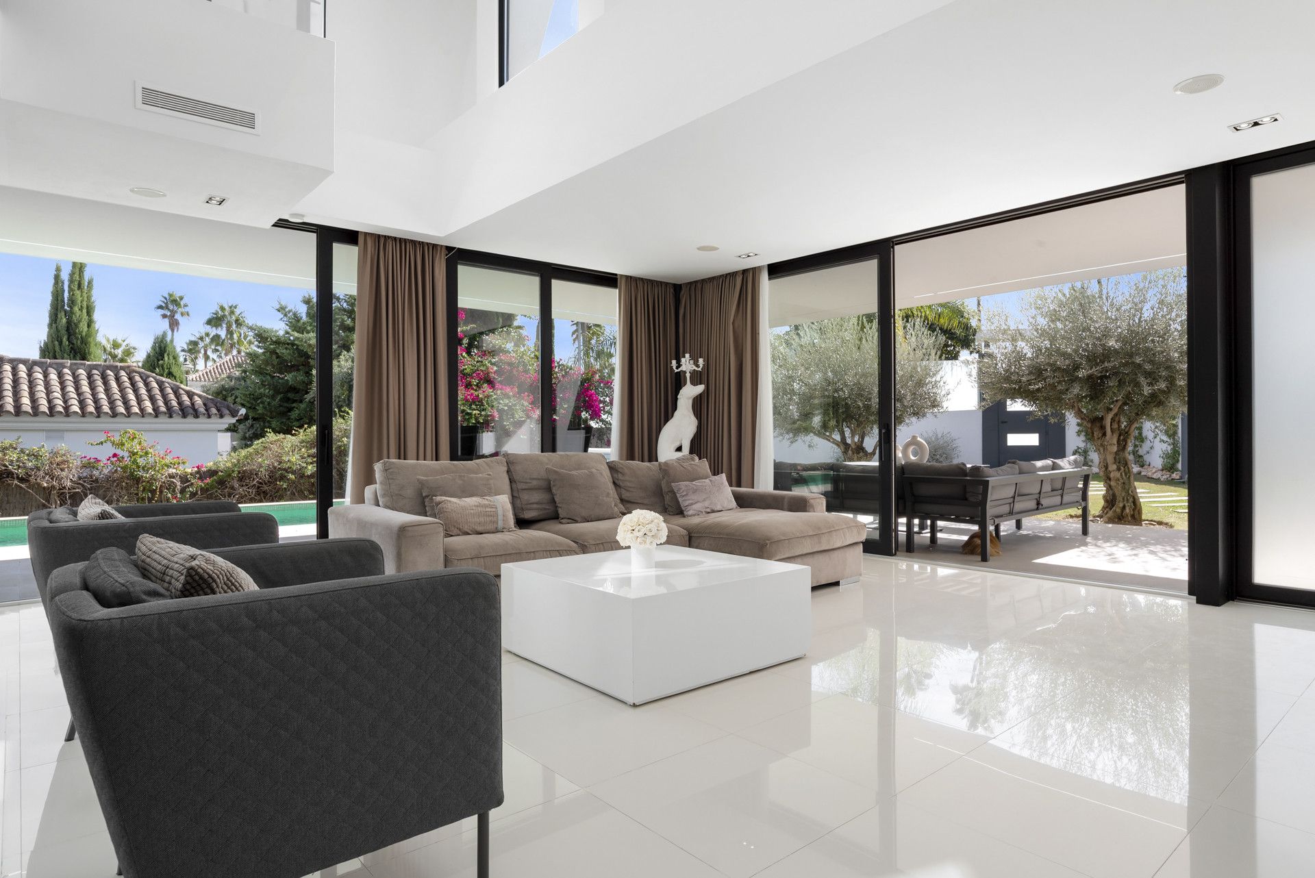 House in Nueva Andalucia, La Cerquilla, Nueva Andalucia, 5/12