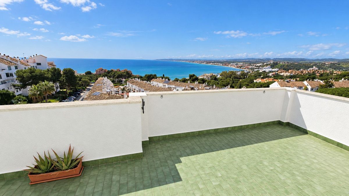 Penthouse in Estepona, Estepona, 1/12